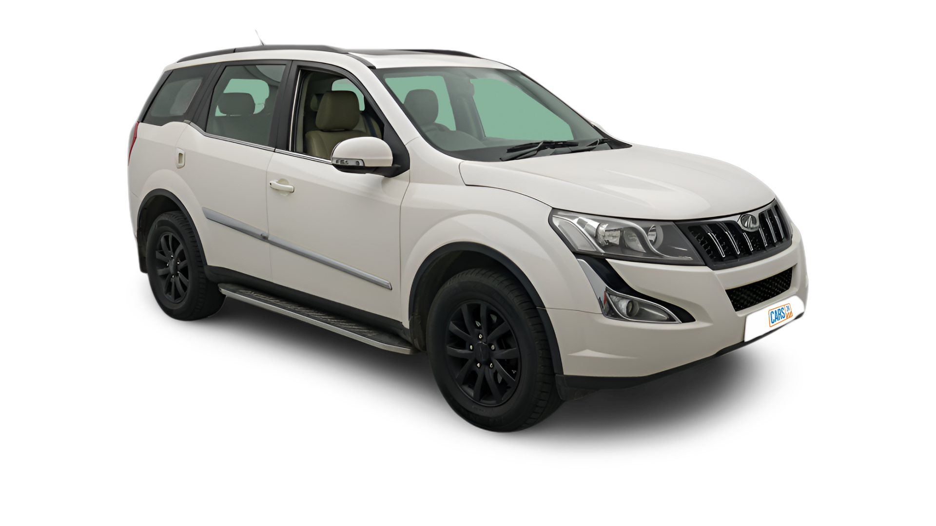 Mahindra XUV500-img